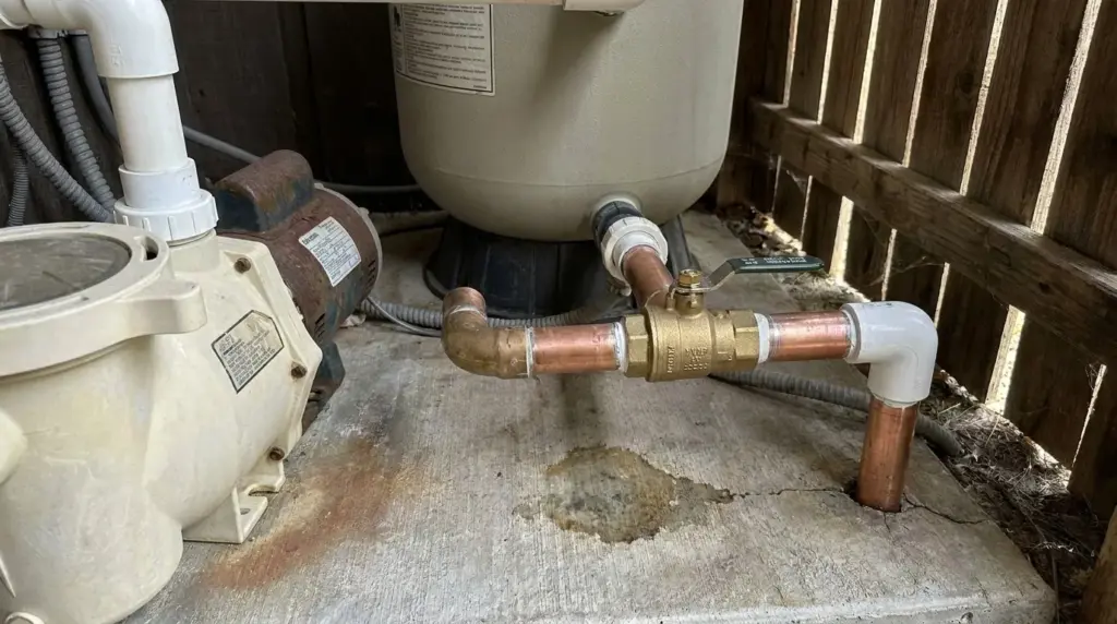 The pool equipment after: new copper fittings and a dry floor